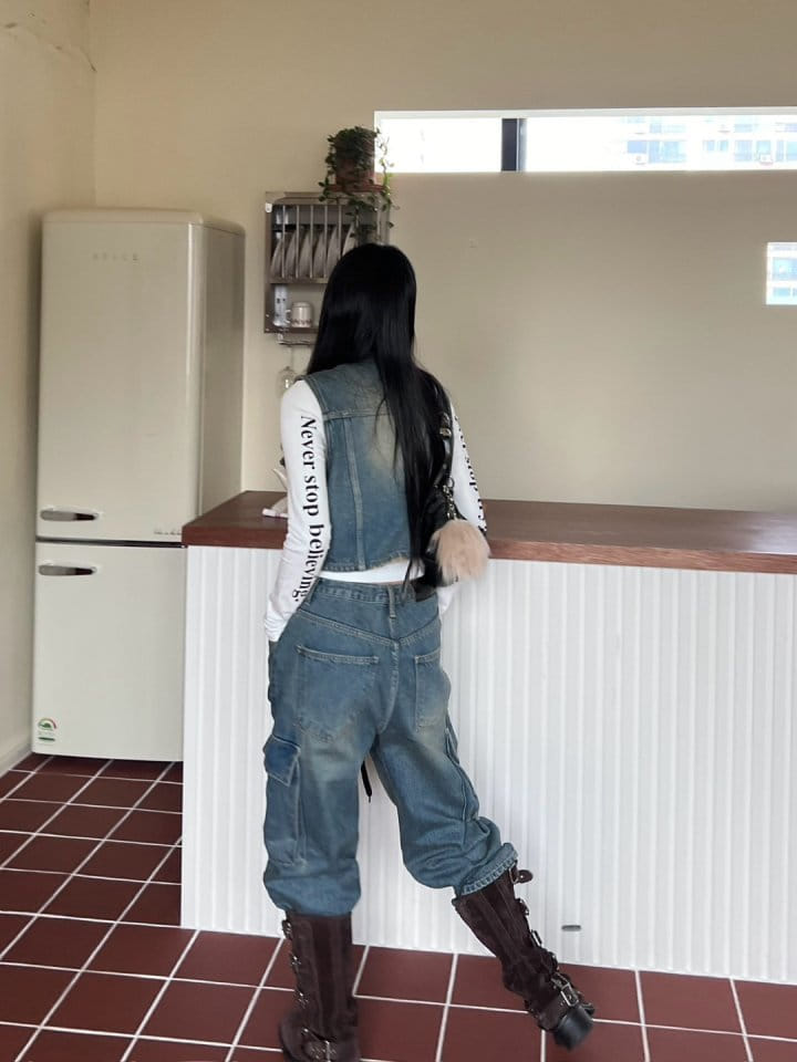 Bricklane - Korean Women Fashion - #momslook - String Suspender Denim Pants - 9