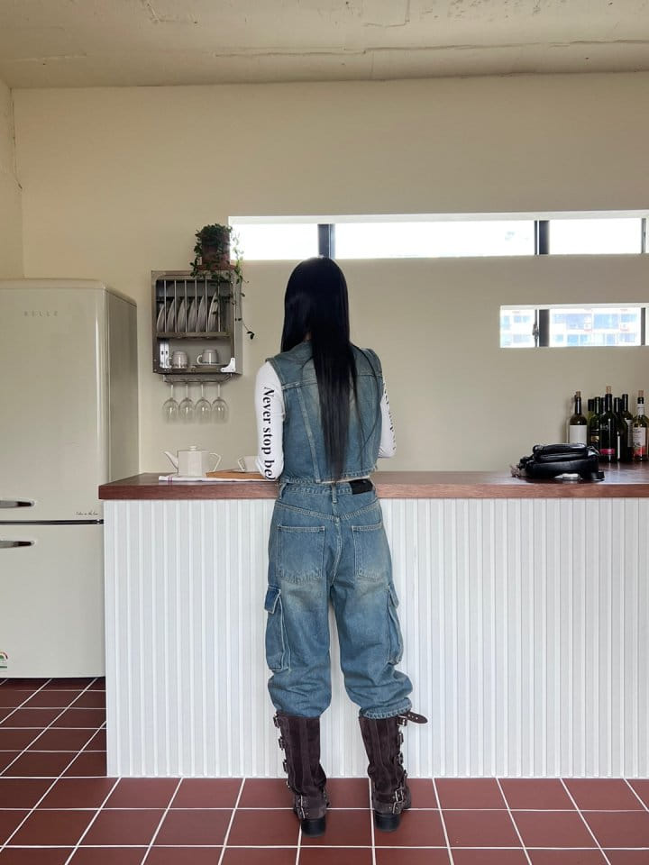 Bricklane - Korean Women Fashion - #womensfashion - String Suspender Denim Pants - 10