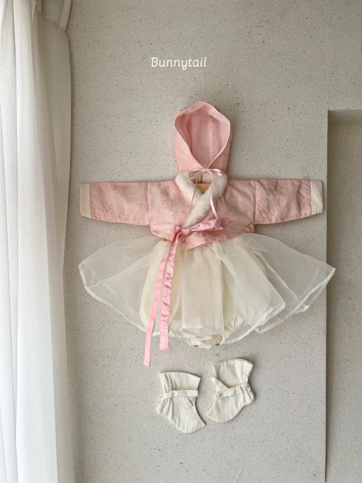 Bunnytail - Korean Baby Fashion - #babyoutfit - Hanbok Yeon Hwa Girl Bebe Top Bottom Set - 2