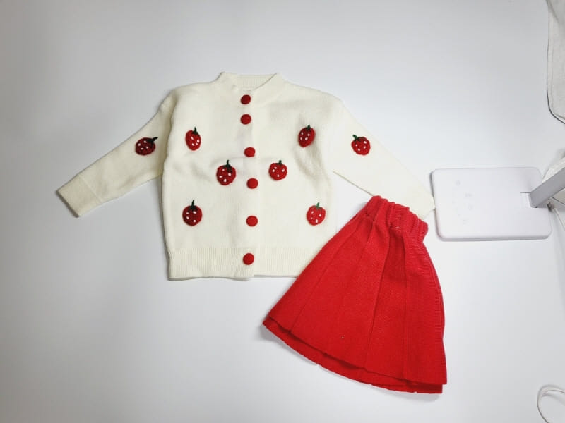 Lollipop - Korean Children Fashion - #kidsshorts - Strawberry Top Bottom Set