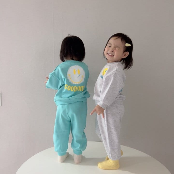 Moran - Korean Children Fashion - #childrensboutique - Good Smile Top Bottom Set - 3