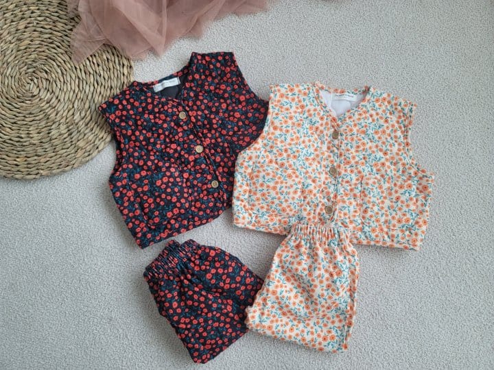 Moran - Korean Children Fashion - #discoveringself - Irene Vest Top Bottom Set - 2