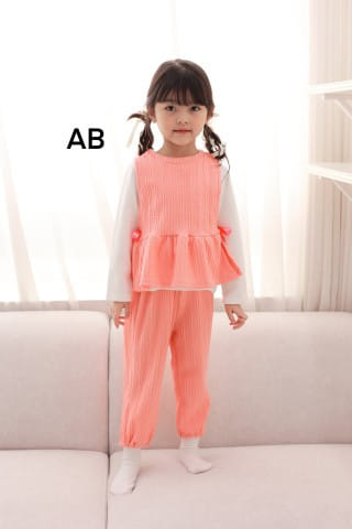 Muy Bien - Korean Children Fashion - #childofig - Loving Top Bottom Set - 8