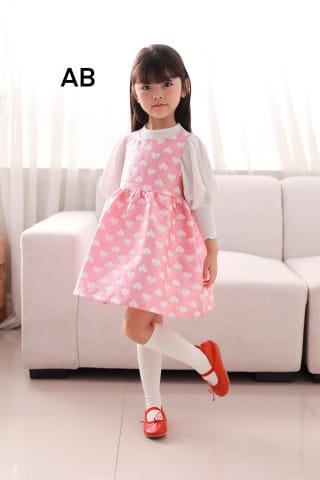 Muy Bien - Korean Children Fashion - #magicofchildhood - Heart Dress - 2