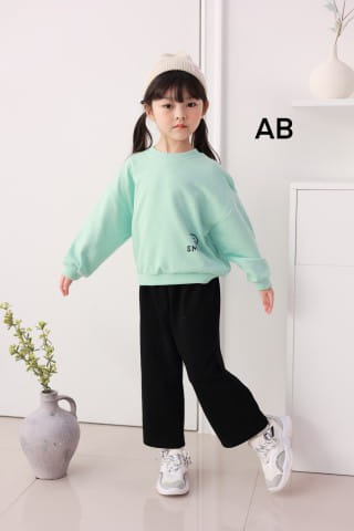 Muy Bien - Korean Children Fashion - #prettylittlegirls - Hello Sweatshirt - 5