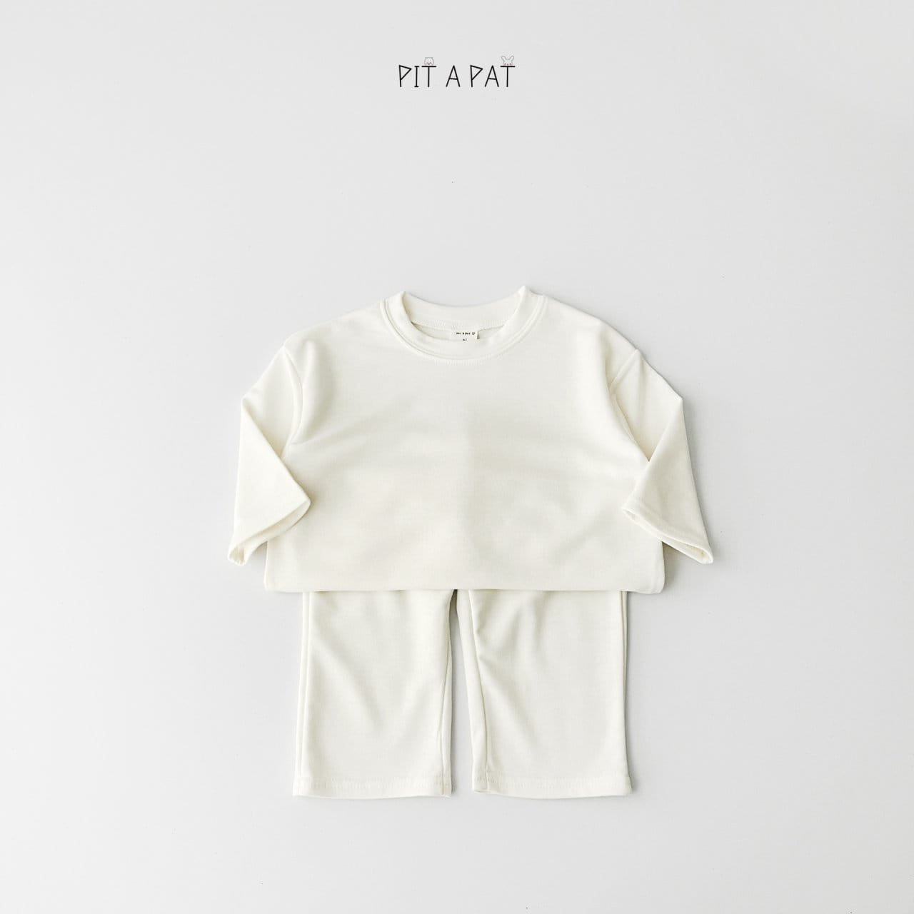 Pitapat - Korean Children Fashion - #discoveringself - Pastel Short Top Bottom Set - 2