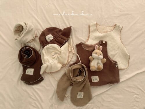 Valu Bebe - Korean Baby Fashion - #babygirlfashion - Big Waffle Bib - 3