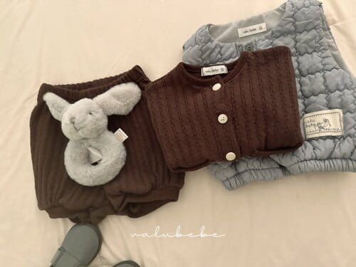 Valu Bebe - Korean Baby Fashion - #babyoninstagram - Biscuit Quilted Vest