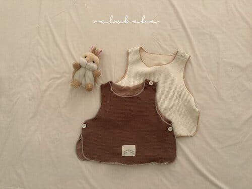 Valu Bebe - Korean Baby Fashion - #babyoutfit - Big Waffle Bib - 8