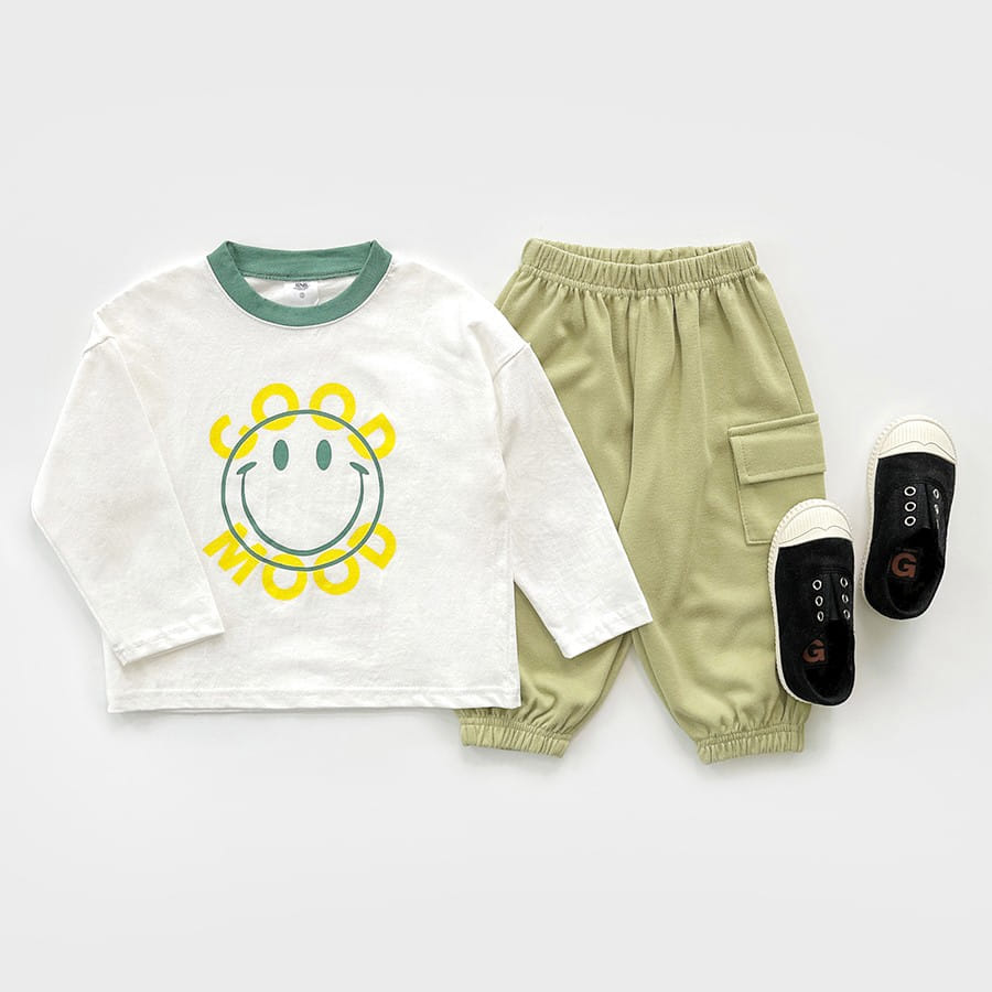 Whitesketchbook - Korean Children Fashion - #littlefashionista - Good Smile Tee - 4