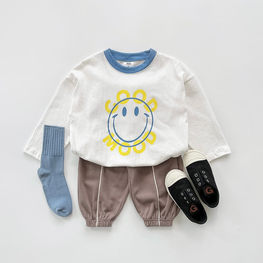 Whitesketchbook - Korean Children Fashion - #minifashionista - Good Smile Tee - 5