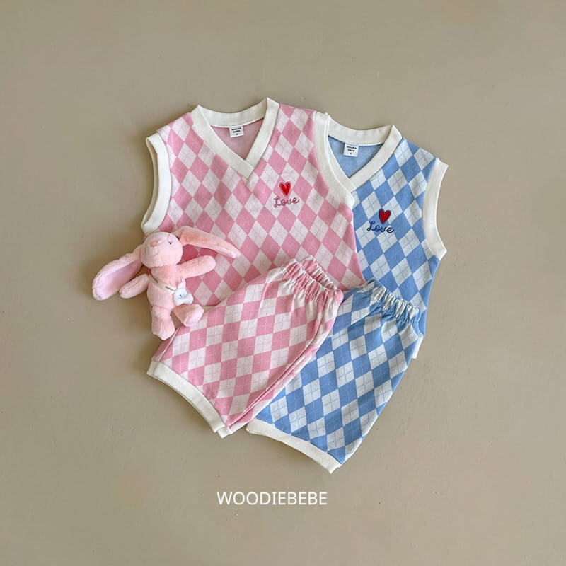 Woodie - Korean Children Fashion - #kidzfashiontrend - Argyle Vest Top Bottom Set - 2