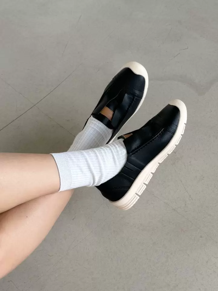 PK 3072  Sneakers