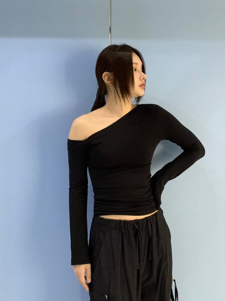 Bricklane - Korean Women Fashion - #momslook - Unbalance Off Shoulder Tight Tee - 3