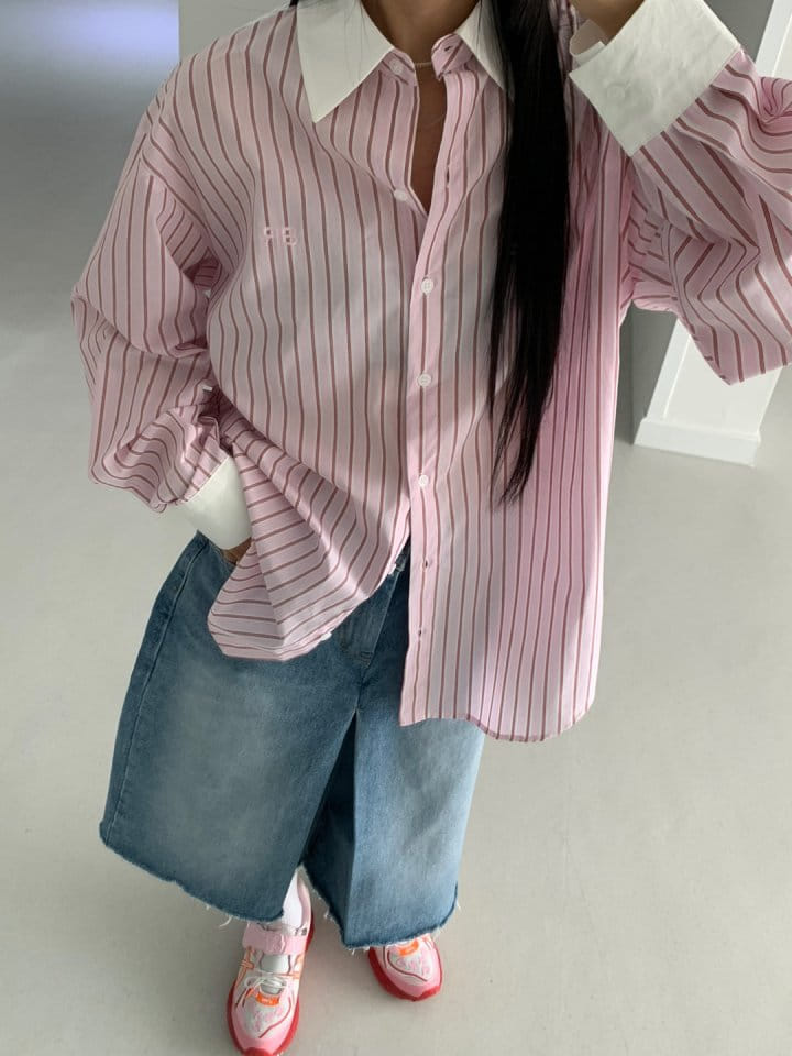 Bricklane - Korean Women Fashion - #momslook - Collar Color Embroidery Shirt - 4