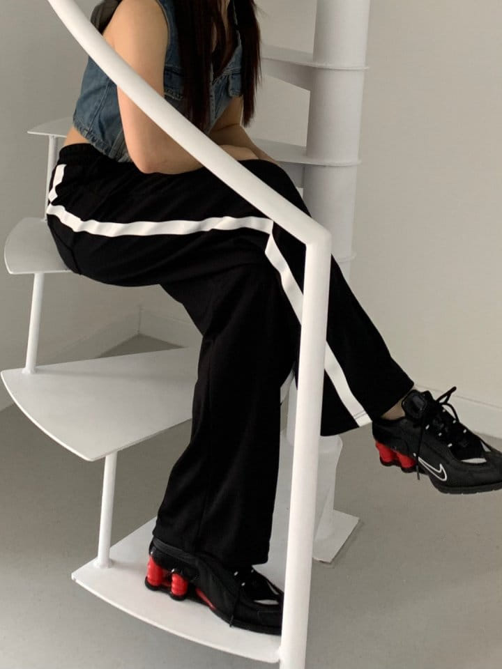 Bricklane - Korean Women Fashion - #womensfashion - Tape Jersey Pants - 11