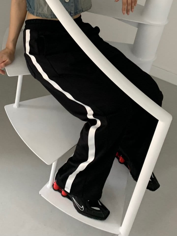 Bricklane - Korean Women Fashion - #womensfashion - Tape Jersey Pants - 9