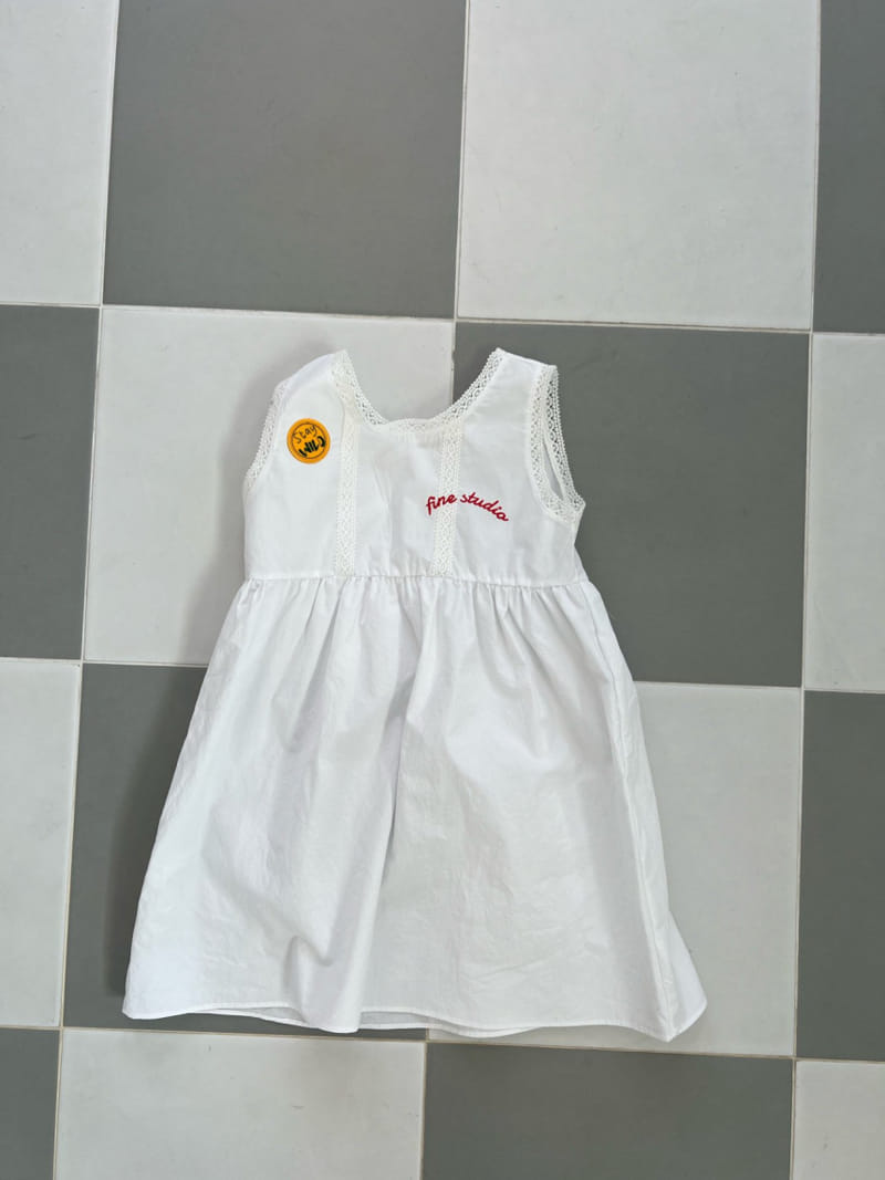 Fine-Studio - Korean Children Fashion - #minifashionista - Crown One-Piece - 2