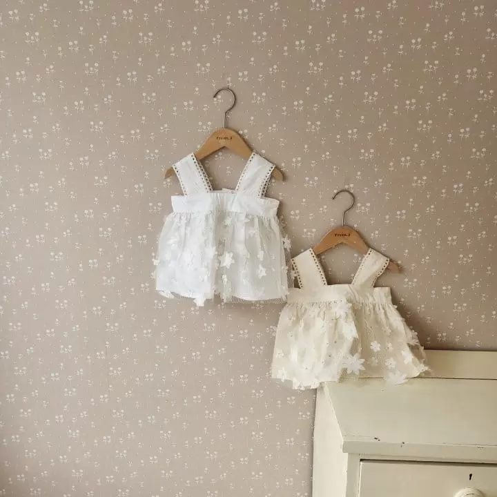 From J - Korean Baby Fashion - #babylifestyle - Floral Leaf Bustier - 7