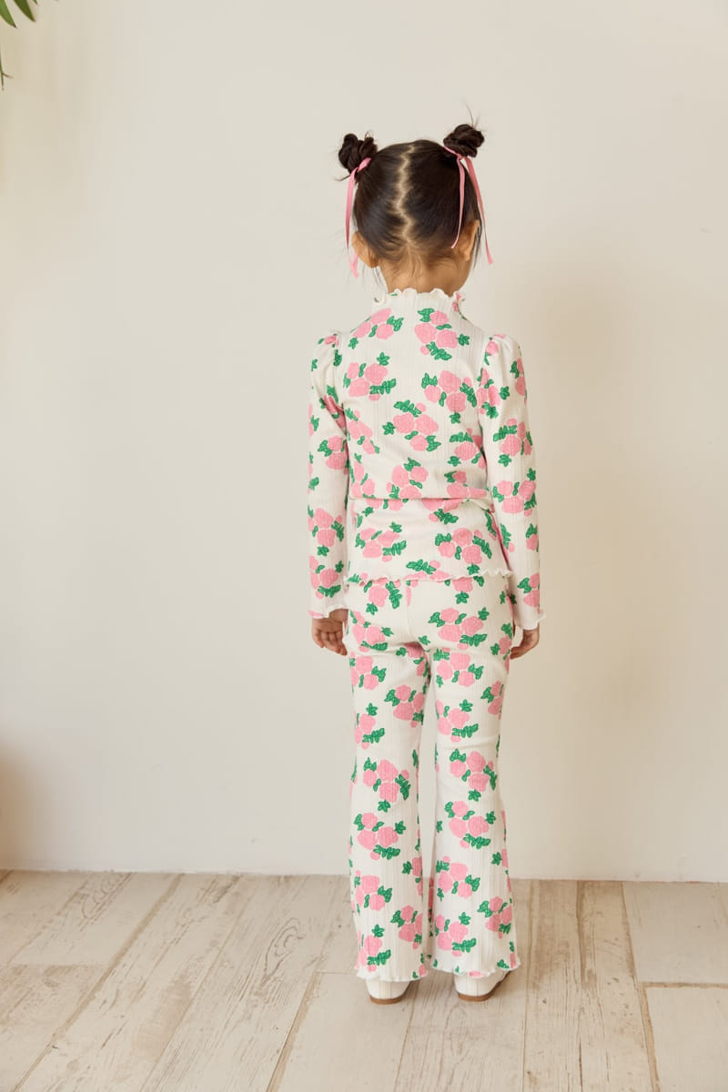 Ggomare - Korean Children Fashion - #magicofchildhood - Flower Shirring Tee - 4