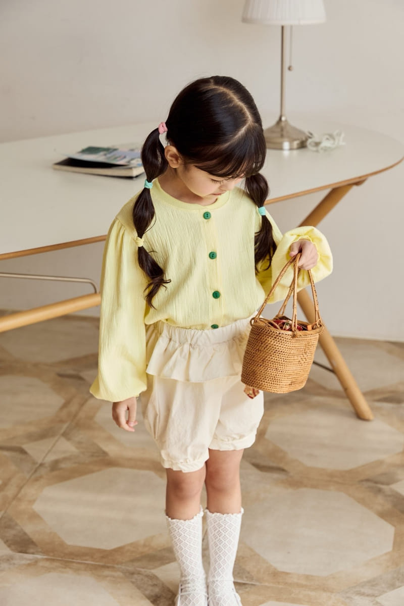 Ggomare - Korean Children Fashion - #toddlerclothing - Luna Frill Shorts