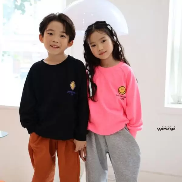 Ggomenge - Korean Children Fashion - #discoveringself - World Smile Sweatshirt