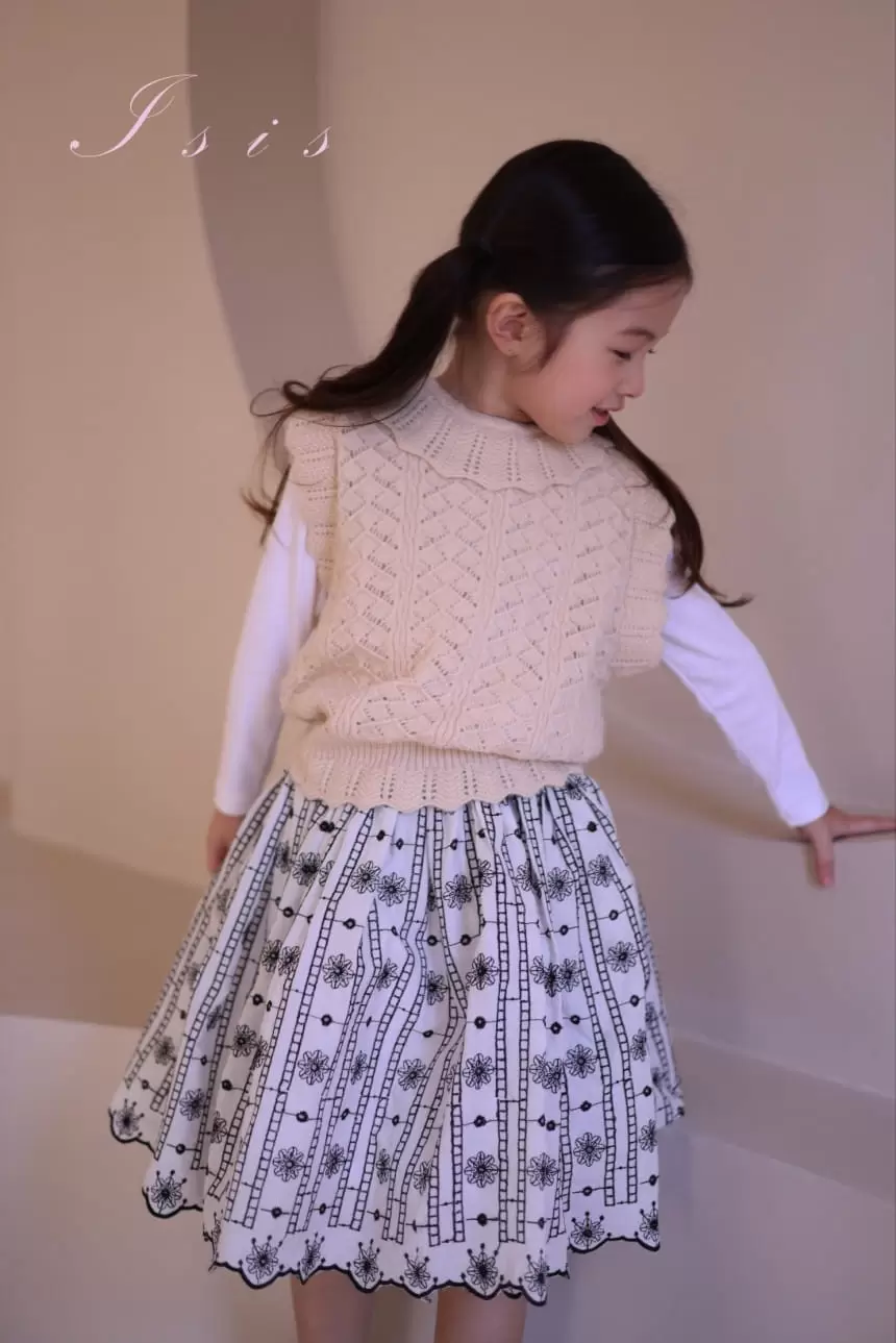 Isis - Korean Children Fashion - #Kfashion4kids - Punching Scarlet Skirt - 5