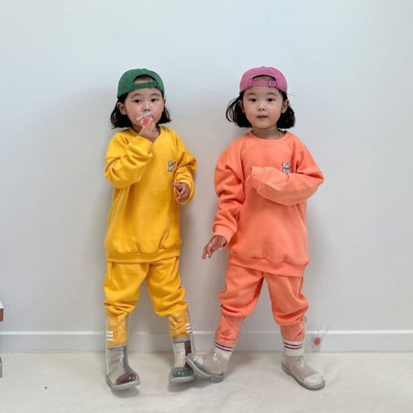 Little Rabbit - Korean Children Fashion - #Kfashion4kids - Chewy Top Bottom Set