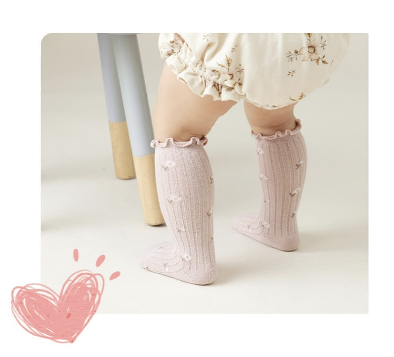 Miso - Korean Children Fashion - #childrensboutique - Margaret Frill Socks - 8