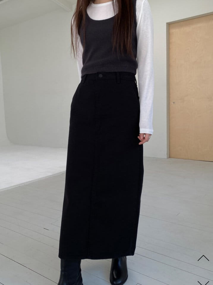 Moani - Korean Women Fashion - #momslook - Fave Back Slit Denim Skirt   - 10