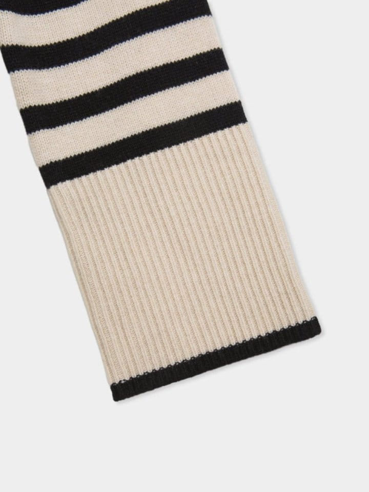 Moani - Korean Women Fashion - #shopsmall - W Stripe Turtle Neck Side Slit Knit - 6