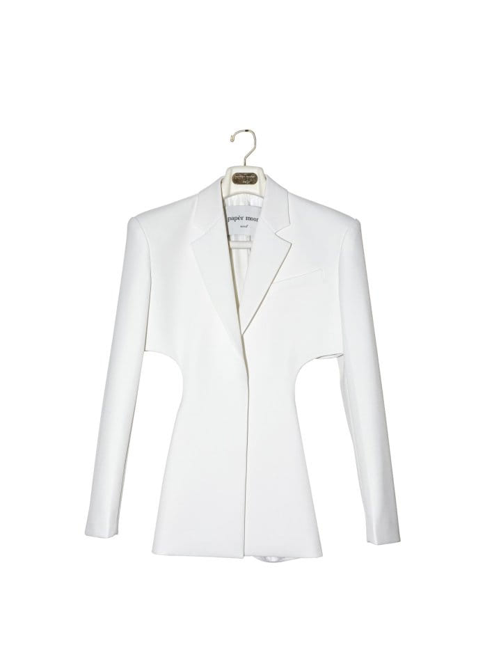 Paper Moon - Korean Women Fashion - #womensfashion - Squared Shoulder Cut Out Waist Detail Minimal Blazer  - 4