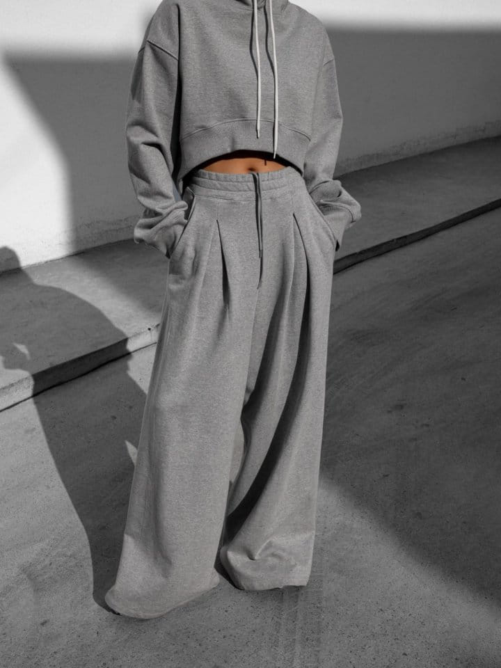 Paper Moon - Korean Women Fashion - #vintagekidsstyle - Pin - Tuck Detail Sweat Wide Pants - 9