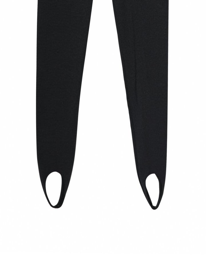 Paper Moon - Korean Women Fashion - #womensfashion - Stirrup Stretch Leggings  - 8