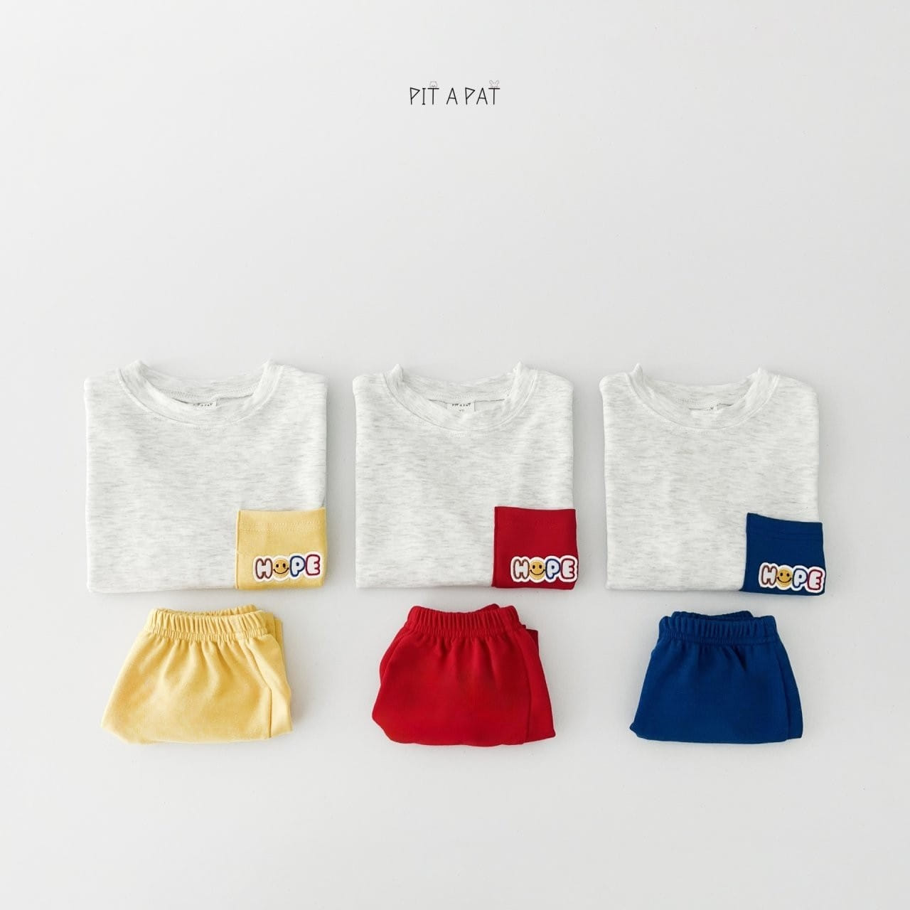 Pitapat - Korean Children Fashion - #fashionkids - Smiley Pocket Top Bottom Set - 3