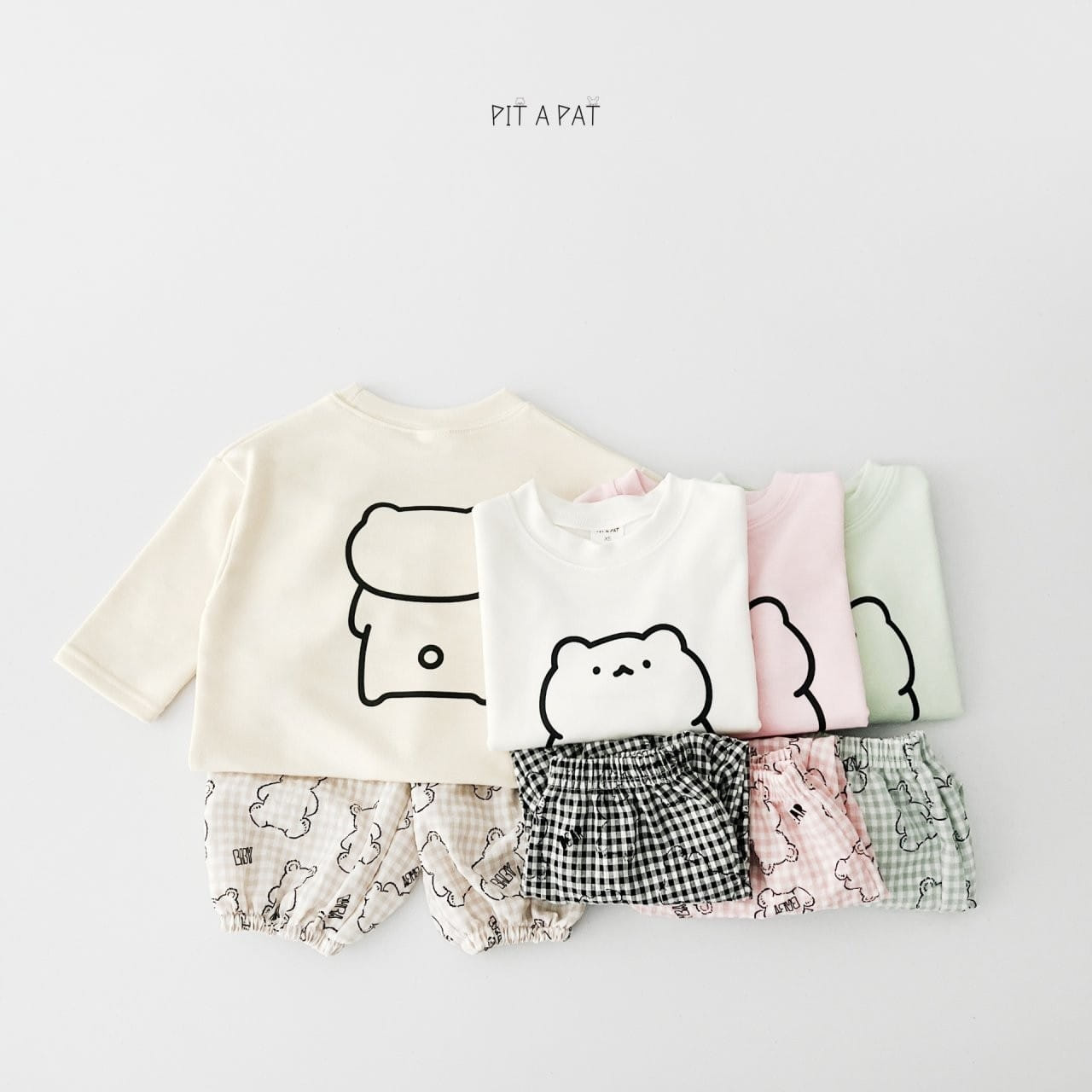 Pitapat - Korean Children Fashion - #kidsstore - Bear Bebe Top Bottom Set - 6