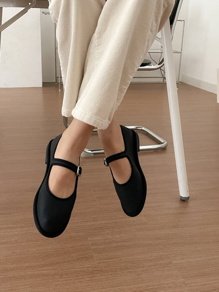 Ssangpa - Korean Women Fashion - #momslook - UDC 3285 Flats & Ballerinas