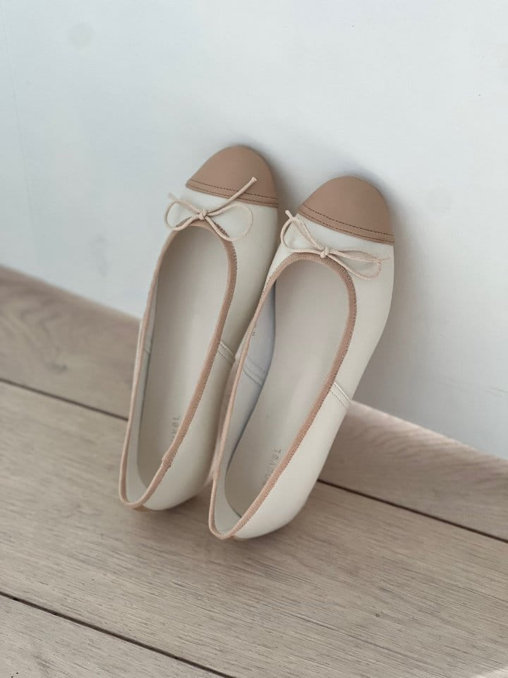 Ssangpa - Korean Women Fashion - #momslook - NV 7602 Flats & Ballerinas - 4