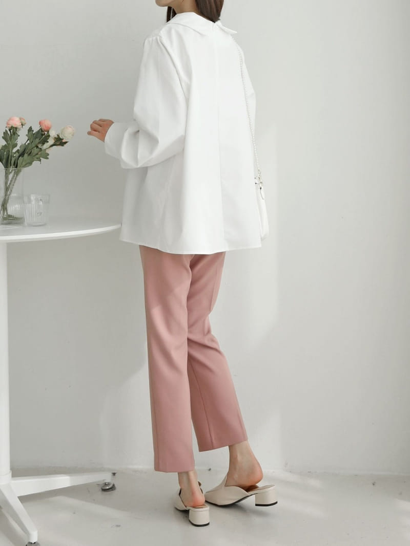 Theggllim - Korean Women Fashion - #momslook - Collar Wintuck Blouse  - 9