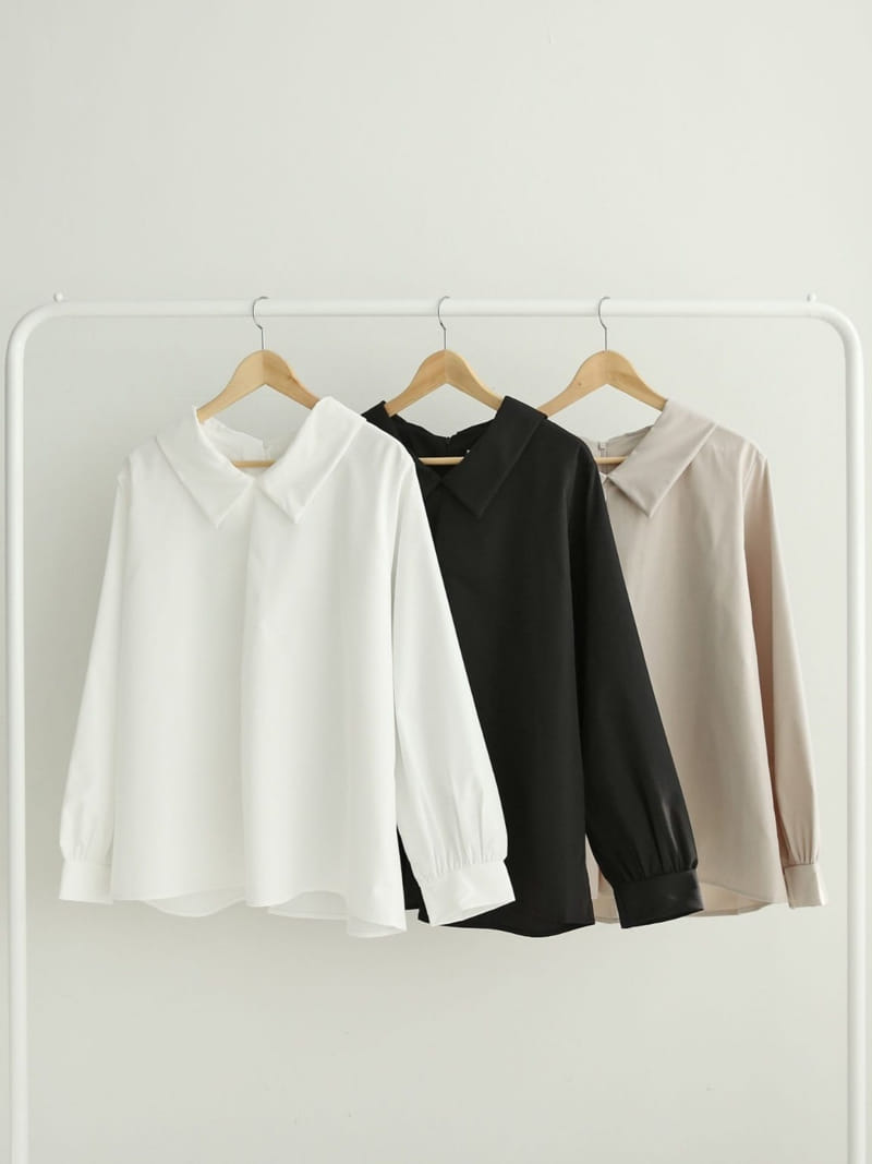 Theggllim - Korean Women Fashion - #momslook - Collar Wintuck Blouse  - 4