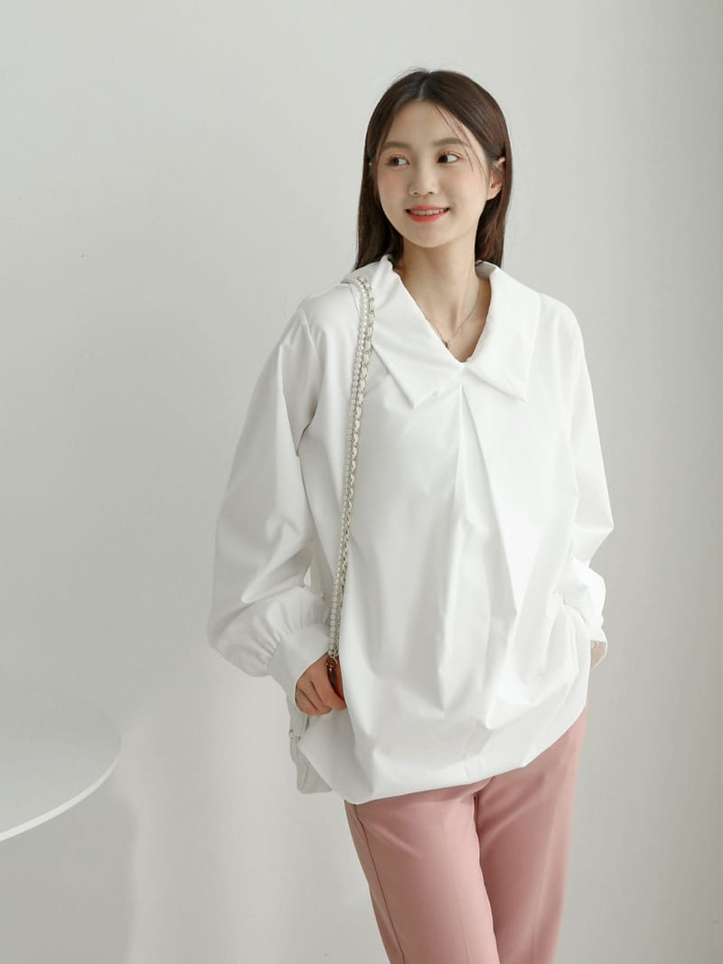 Theggllim - Korean Women Fashion - #womensfashion - Collar Wintuck Blouse  - 8