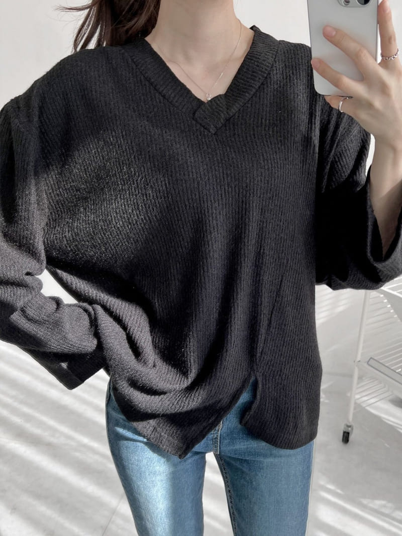 Theggllim - Korean Women Fashion - #womensfashion - Rain V Neck Knit 