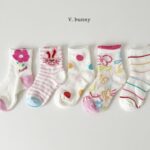 Red Rabbit Socks Set