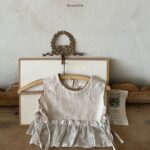 Buckwheat Flower Vest