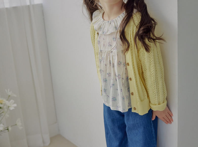 Bienvenu - Korean Children Fashion - #childofig - Frill Empire Flower Blouse  - 2