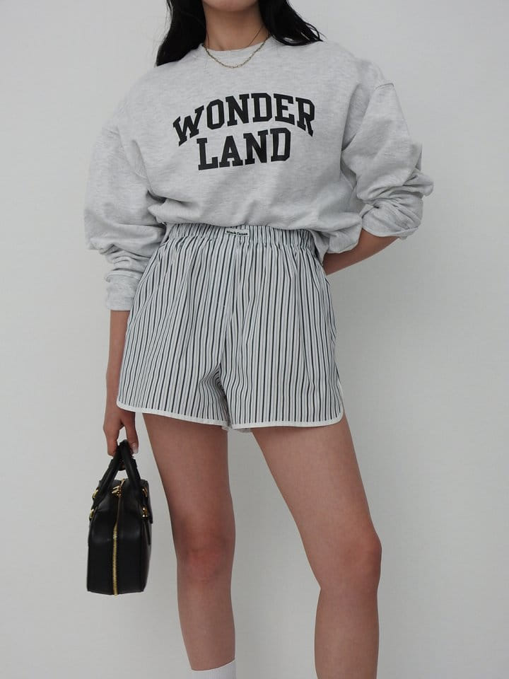 Black Fuchsia - Korean Women Fashion - #thelittlethings - Wonder Pig Sweatshirt