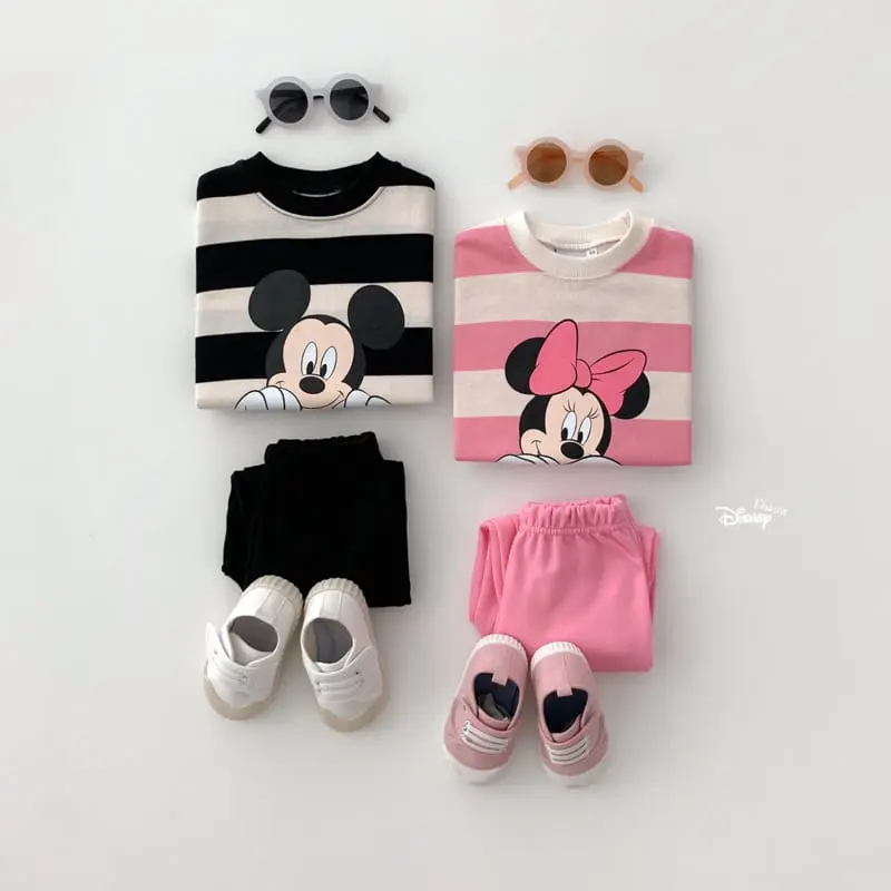 Dsaint - Korean Children Fashion - #kidsshorts - Both Hands Friend Top Bottom Set - 4