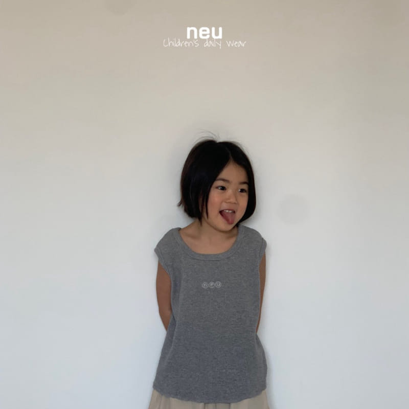 Neu - Korean Children Fashion - #prettylittlegirls - Waffle Sleeveless Tee - 9