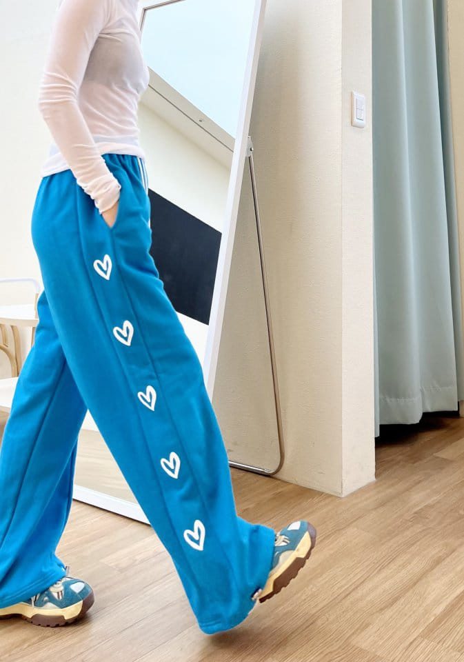 One the woman - Korean Women Fashion - #momslook - Spring Heart Pants - 3