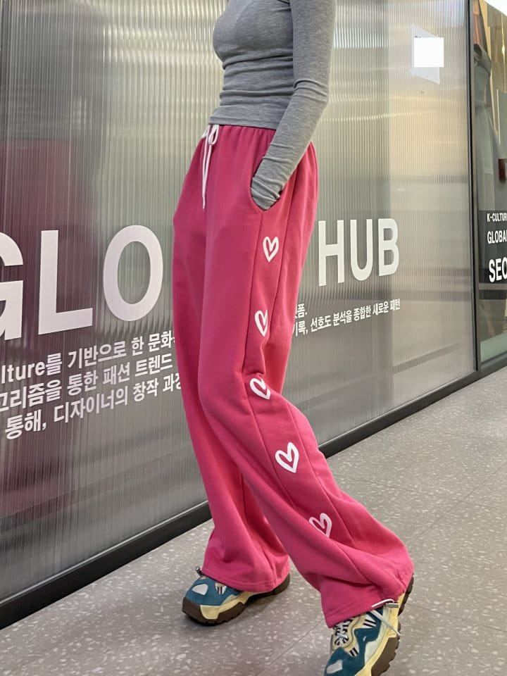 One the woman - Korean Women Fashion - #momslook - Spring Heart Pants - 4